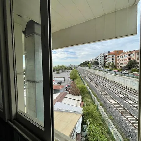 Yali Houses Aparthotel *